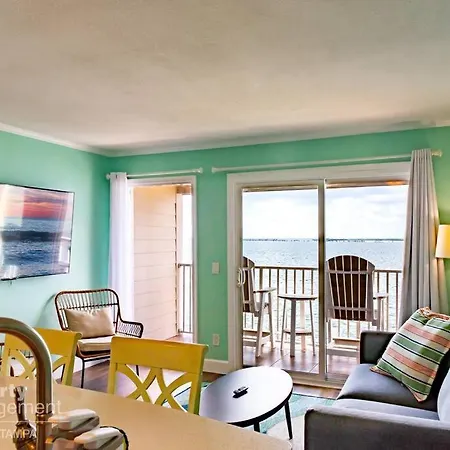 Cool Breeze - Sunset Views Like No Other